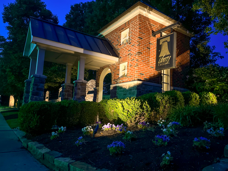 5 Commercial Landscape Lighting Tips for Property Managers