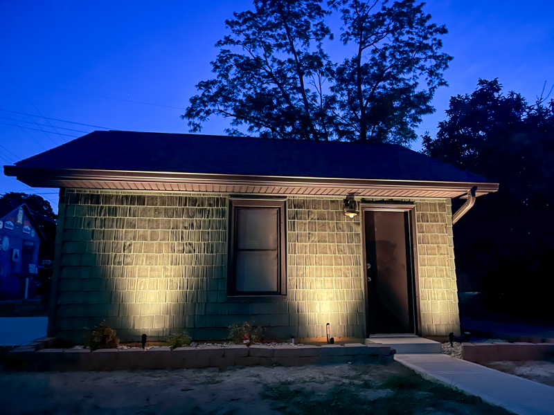 2025 Landscape Lighting Trends: Before & After