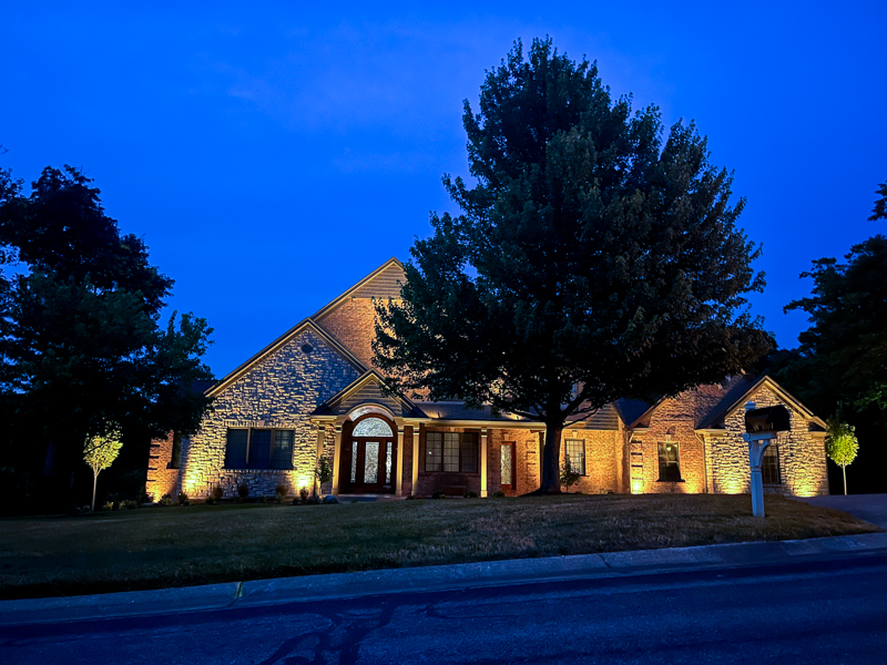 2025 Landscape Lighting Trends: Before & After