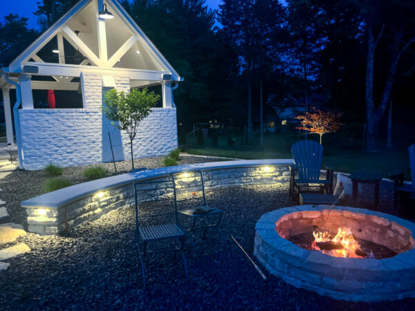 Landscape Lighting Trends For 2024 LUX Landscape Lighting   Landscape Lighting Trends 3722 600x450 