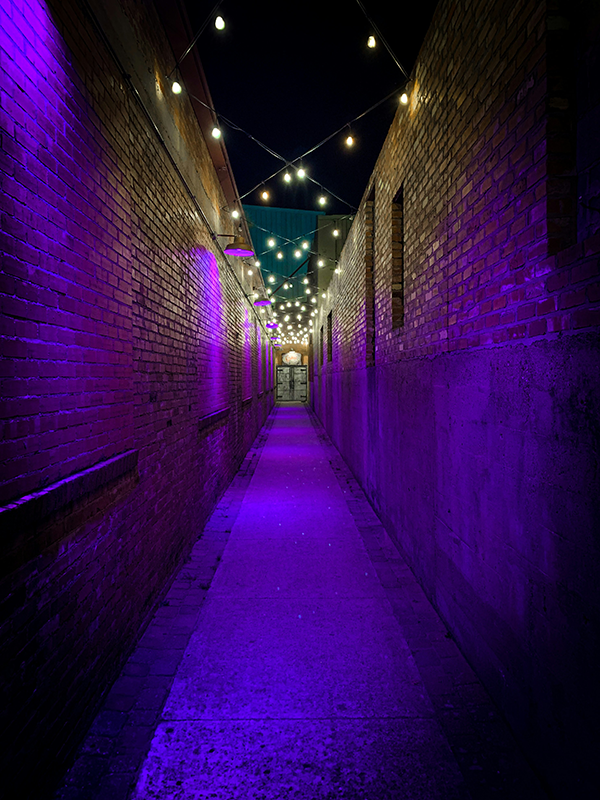 6 Outdoor Commercial Lighting Ideas