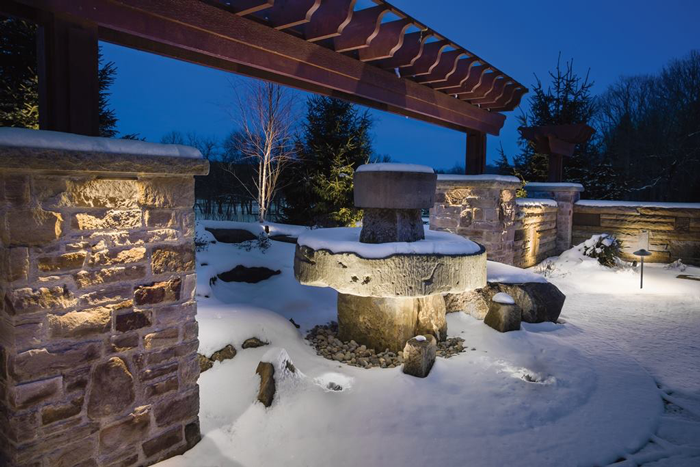 Landscape lighting deals in snow